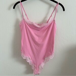 Skims Fits Everybody Lace Cami Bodysuit in Bubblegum Pink size Medium